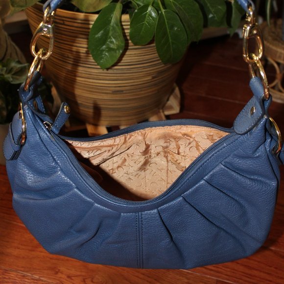 blue purse - Picture 5 of 5